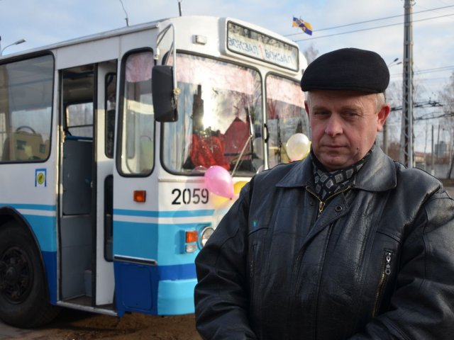 Працівники Житомирського ТТУ зібрали 7-й тролейбус. ФОТО