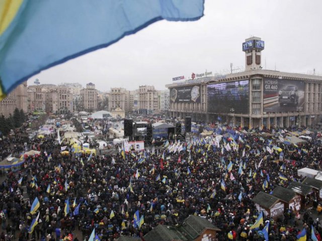 Сьогодні о 12.00 Народне віче День гідності на Майдані Незалежності