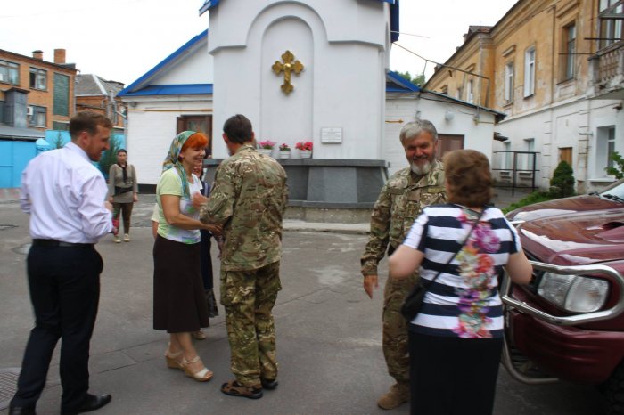 Священики Свято-Михайлівського собору місяць провели в зоні АТО з пастирською опікою