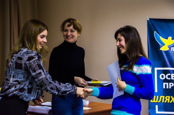 У Житомирі молодь навчалася лідерству та мистецтву публічних виступів
