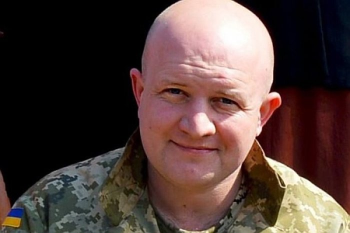 Хто "кришує" Лампочку?