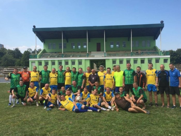 Футбольна команда житомирських будівельників блискавично обіграла суперників із рахунком 9:2