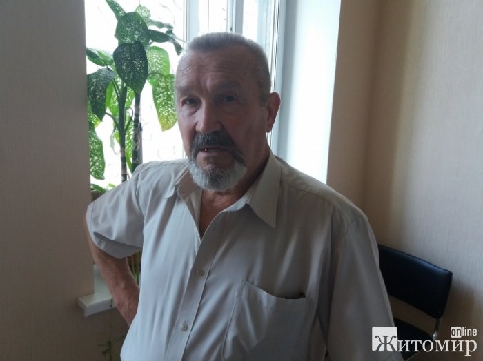 Гримуча суміш замість батону: чим годує покупців «Хліб Житомира»?