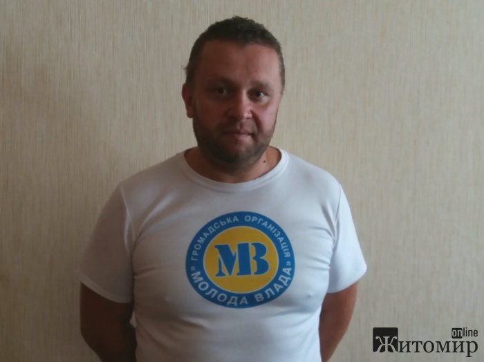 Претендент на посаду головного лікаря обласної дитячої лікарні Юрій Довгополий плюнув в обличчя активісту?
