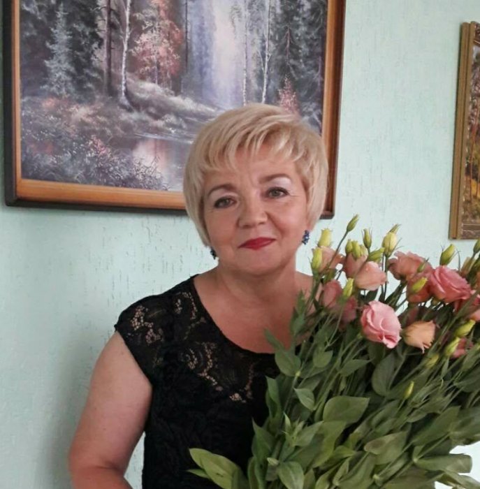 Могилу чоловіка екс-директорки Денишівської школи підпалили через помсту?