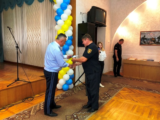 17 вересня рятувальники Житомирщини отримали відзнаки 17 вересня рятувальники Житомирщини отримали відзнаки