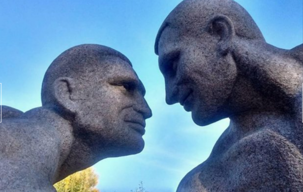 У Коростишеві з’явився еротичний пам’ятник Кличкам. ФОТО У Коростишеві з’явився еротичний пам’ятник Кличкам. ФОТО
