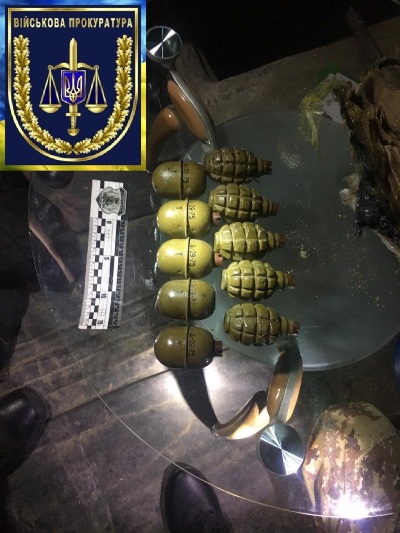 Вилучені вибухові арсенали у військовослужбовців: військові прокуратури Полтавського і Житомирського гарнізонів керують розслідуванням Вилучені вибухові арсенали у військовослужбовців: військові прокуратури Полтавського і Житомирського гарнізонів керують розслідуванням
