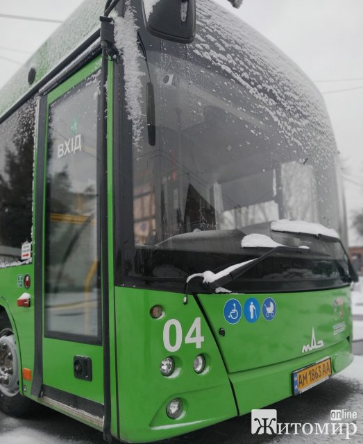 У новорічну ніч в Житомирі продовжать рух комунальних автобусів 