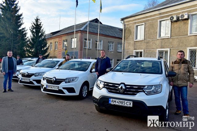 В одному з міст Житомирської області амбулаторії отримали нові Renault