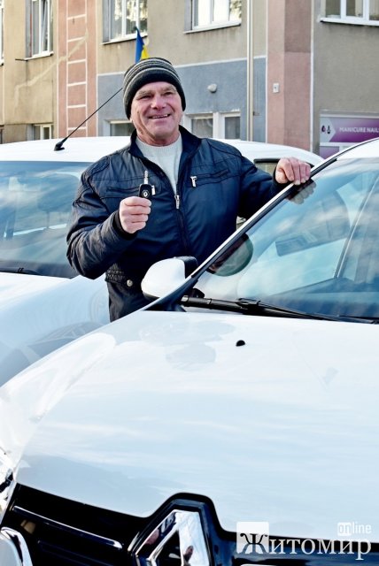В одному з міст Житомирської області амбулаторії отримали нові Renault