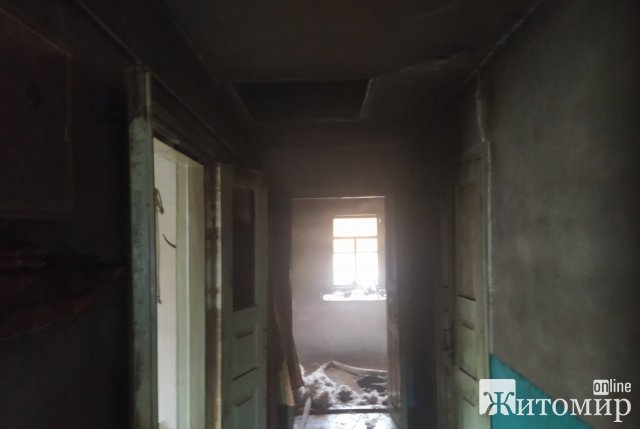 У селі Житомирської області донька прийшла провідати батька, але не застала: чоловік загинув під час пожежі