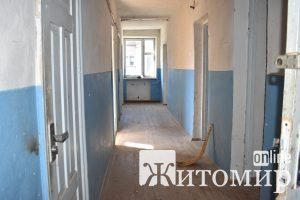 У райцентрі Житомирської області відновлюють інфекційне відділення. ФОТО У райцентрі Житомирської області відновлюють інфекційне відділення. ФОТО
