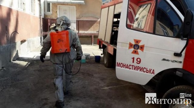  Тесты задерживают, медики увольняются, готовятся к комендантскому часу.