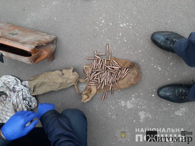 У Коростені під час сварки чоловік намагався застрелити дружину. ФОТО