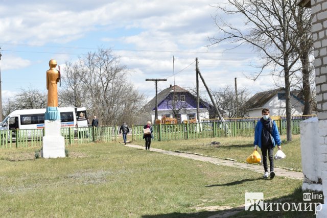 Ситуація у селах Коростенського району, що постраждали від пожеж. ФОТО