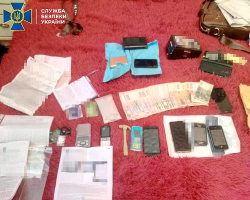 На Житомирщині СБУ викрила злочинне угруповання, яке постачало наркотики ув`язненим На Житомирщині СБУ викрила злочинне угруповання, яке постачало наркотики ув`язненим