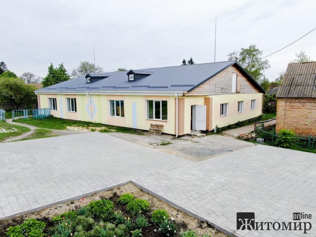 В одному з районів Житомирської області підрядна організація "зхалтурила", ремонтуючи дитсадок. ФОТО