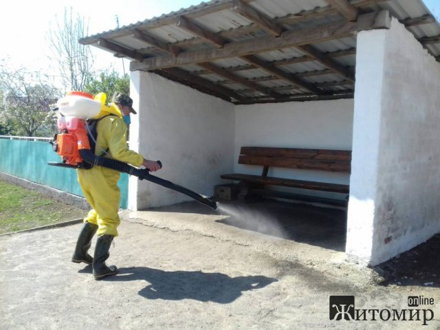 Рятувальники Житомирської області продовжують заходи, спрямовані на протидію поширенню. ФОТО