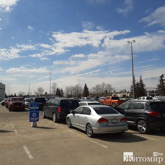  Житомирянка з Канади про супермаркети для дітей, які вже відкриваються та кількість хворих на Covid-19