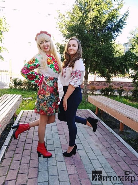 Які вишиванки одягнули у свято житомиряни та жителі області. ФОТО. ВІДЕО