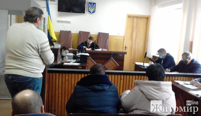 У Бердичеві тривають судові засідання щодо загибелі 8 людей: на лаві підсудних - працівники ЖЕКу. ФОТО