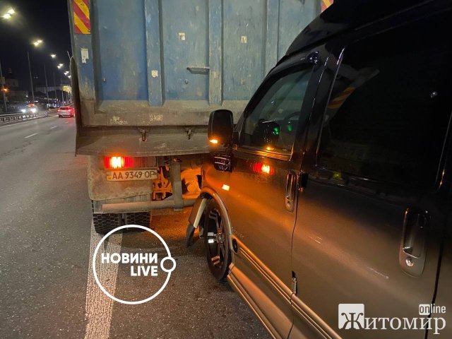 Соломія Вітвіцька потрапила в ДТП у Києві: авто влетіло під самоскид