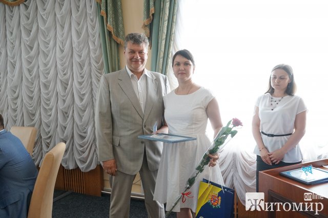 Почесні Амбасадори Житомирщини 2020: 15 відомих діячів отримали відзнаки