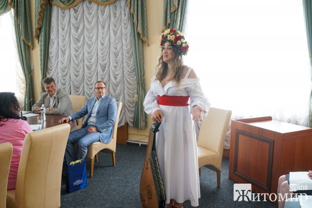 Почесні Амбасадори Житомирщини 2020: 15 відомих діячів отримали відзнаки