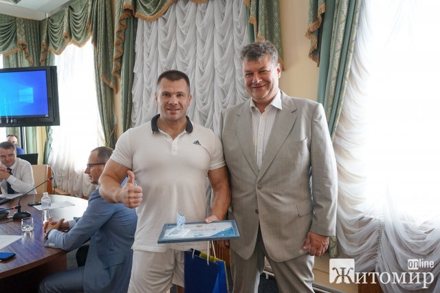Почесні Амбасадори Житомирщини 2020: 15 відомих діячів отримали відзнаки