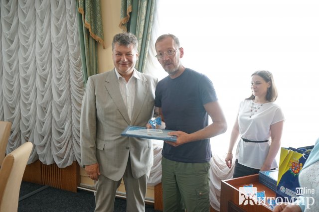 Почесні Амбасадори Житомирщини 2020: 15 відомих діячів отримали відзнаки