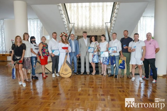 Почесні Амбасадори Житомирщини 2020: 15 відомих діячів отримали відзнаки
