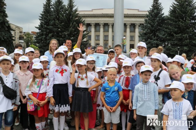 Маленькі житомиряни встановили рекорд України. ФОТО