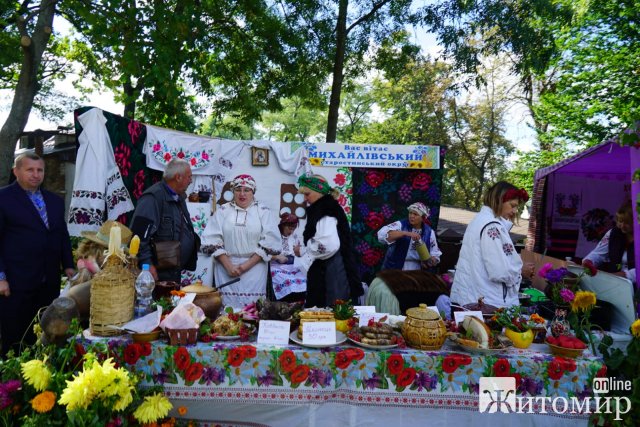 Міжнародний фестиваль дерунів у Коростені. ФОТО