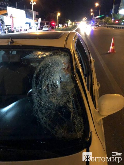 У Туреччині п’яний водій збив двох житомирян: чоловік загинув на місці. ФОТО
