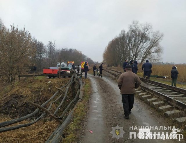 У водоймі на Житомирщині виявили тіло вагітної жінки. ФОТО