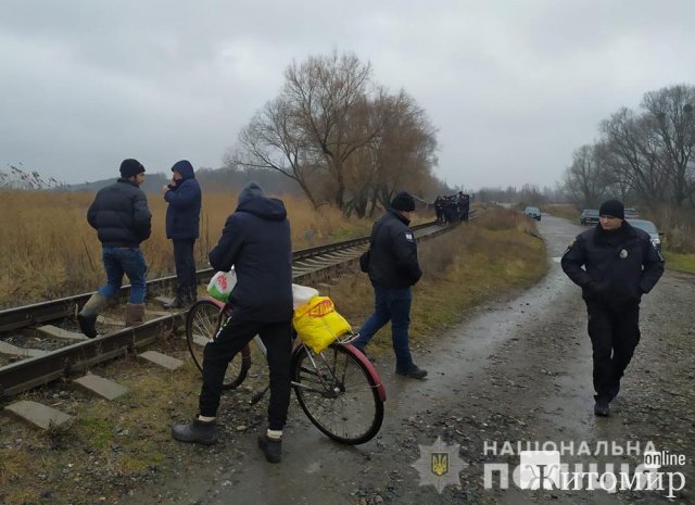 У водоймі на Житомирщині виявили тіло вагітної жінки. ФОТО