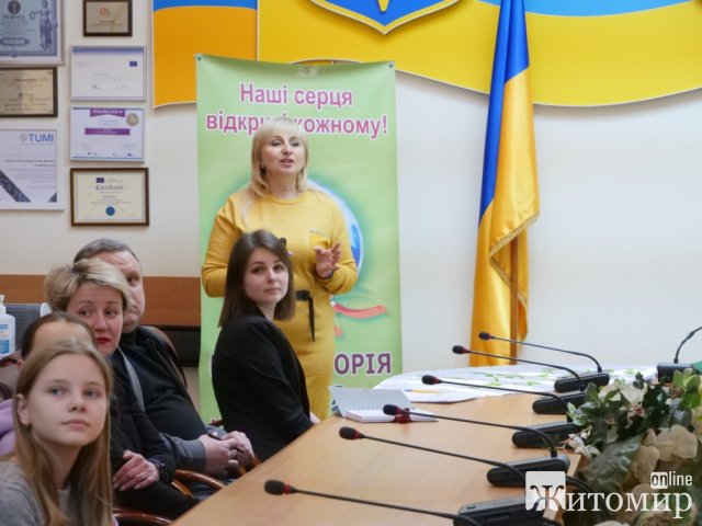 У Житомирі спортсмени зі скандинавської ходьби підбили підсумки 2021 року та розповіли про плани на наступний. ФОТО