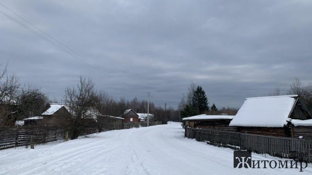 Погорільці з Житомирської області розповіли, чого бояться, як зимували та яку допомогу отримали