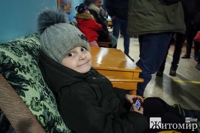 Житомирщина вчора прийняла понад 60 людей, які виїхали з Бородянки та сусідніх сіл. ФОТО