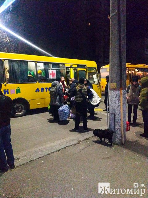 Житомирщина вчора прийняла понад 60 людей, які виїхали з Бородянки та сусідніх сіл. ФОТО