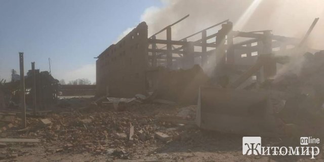 Ворог з авіації обстрілював села в Народицькому районі. ФОТО