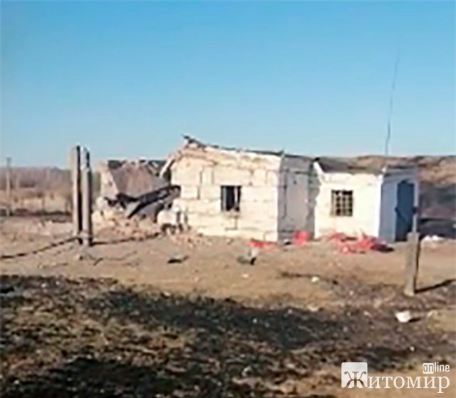 Минулої добина Коростенщині від авіаударів постраждали житлові будинки, приміщення підприємства. ФОТО