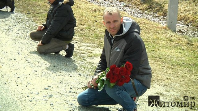 У Глибочиці попрощалися з загиблим військовим 95 десантно-штурмової бригади Дмитром Пилипчуком. ФОТО. ВІДЕО