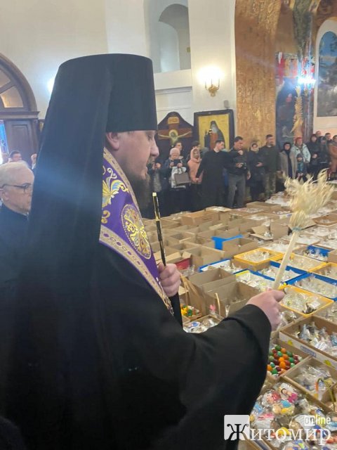 Пасочки та крашанки відправлять на передову воїнам від житомирян. ФОТО