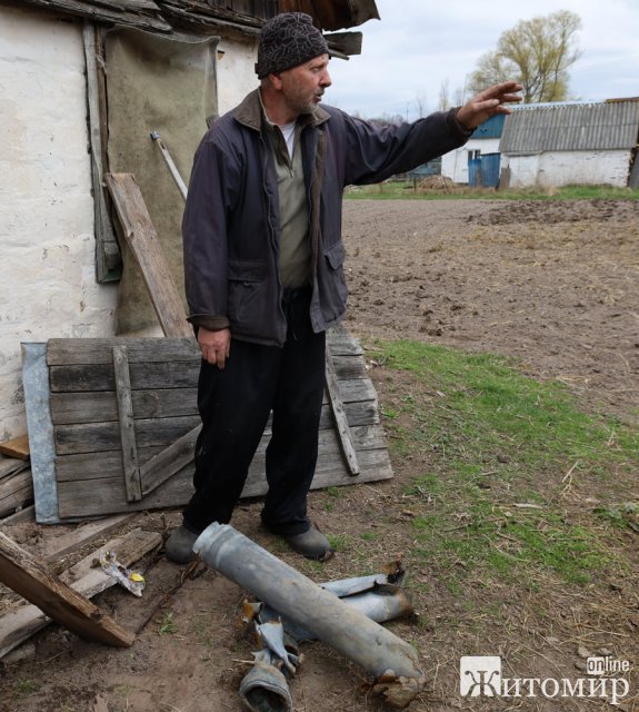 У селі на Малинщині зруйновані школа, будинок культури, магазини та десятки осель. ФОТО