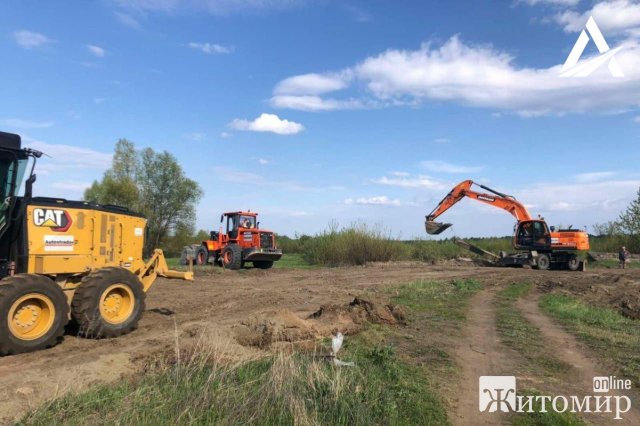 На трасі Київ - Ковель - Ягодин" у Житомирській області спорудили тимчасовий об