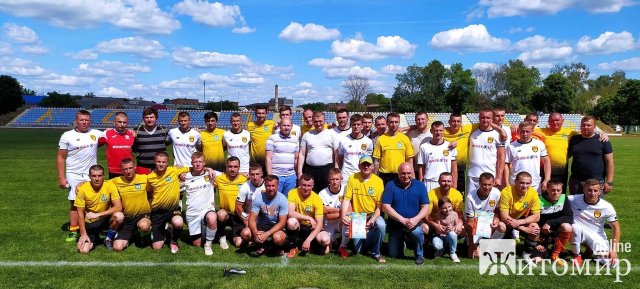 У Коростені відбувся благодійний турнір з футболу: збирали кошти на підтримку ЗСУ. ФОТО