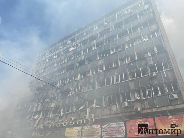 Кількість жертв ракетного удару по Вінниці зросла до 12