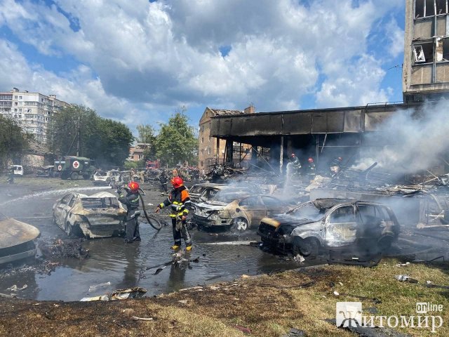 Кількість жертв ракетного удару по Вінниці зросла до 12